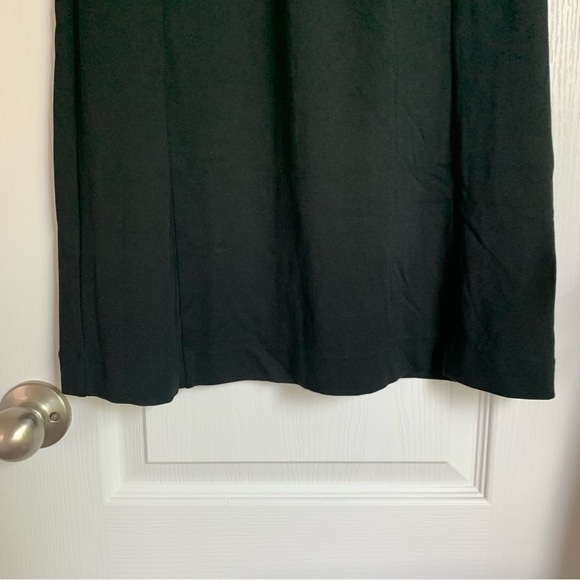 Cabi Minimalist Dress in Black - Picture 5 of 12